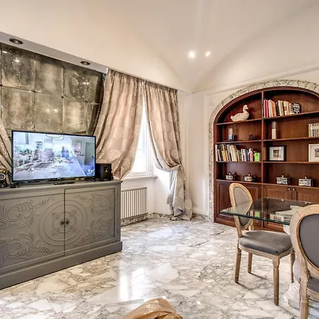Apartment Crispi