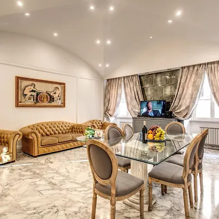 Crispi Apartment