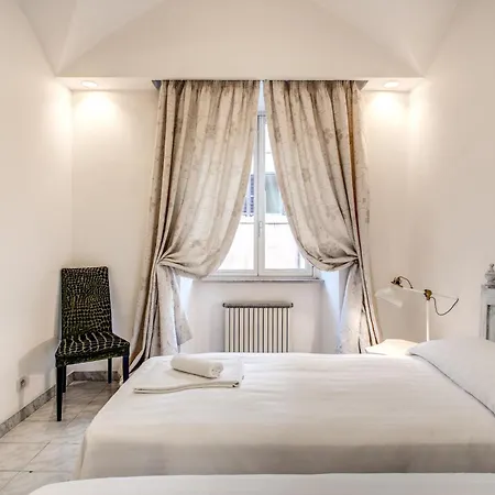 Apartment Crispi *